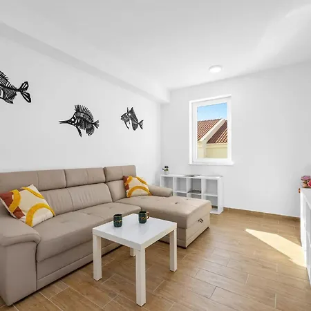 Tim & Klara - Sunny Island Apartamento *
